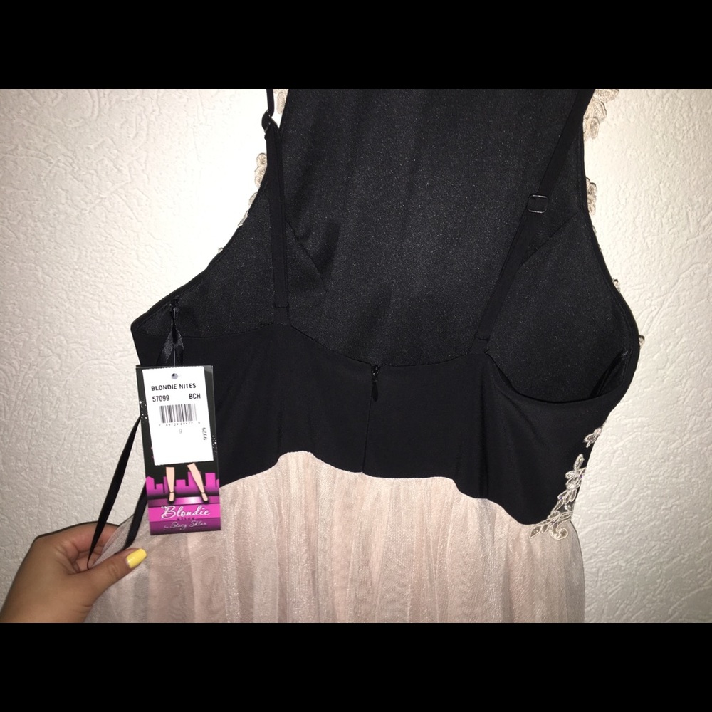 Prom Dress - Picture 6 of 8